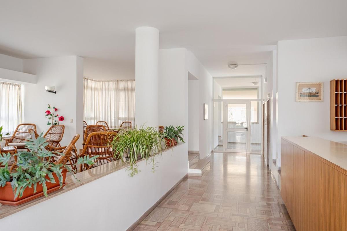 Apartment Ariston *