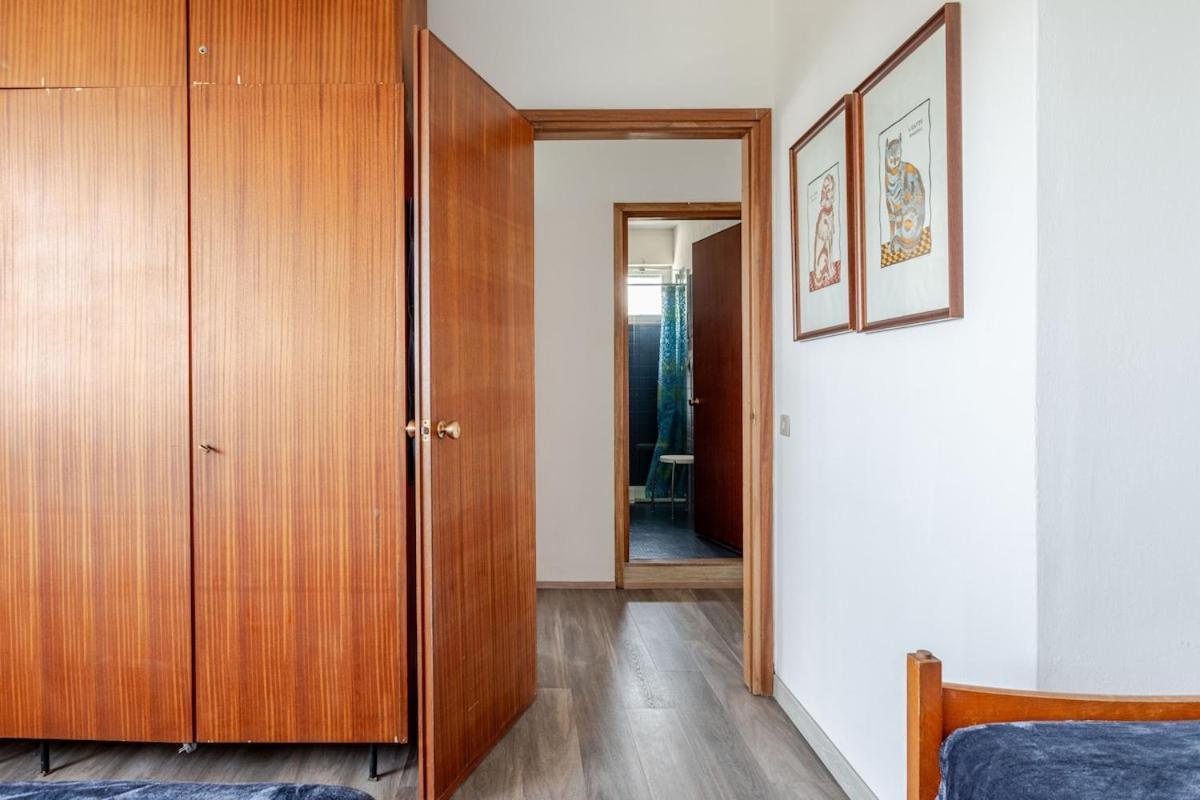 Ariston Apartment *